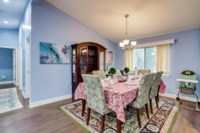Escape to our cozy 3 Bed Rm 2 Bath Unit in Alexandria VA